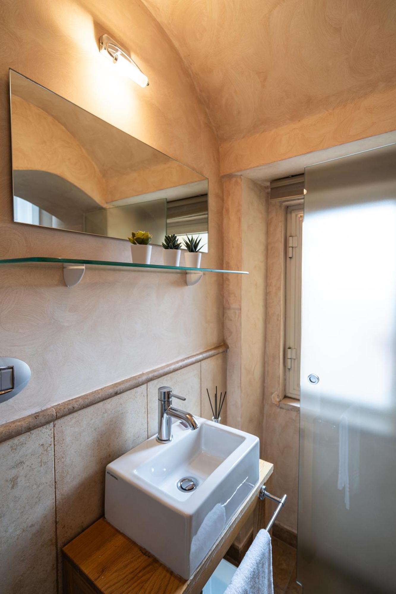La Lisca Bed & Breakfast